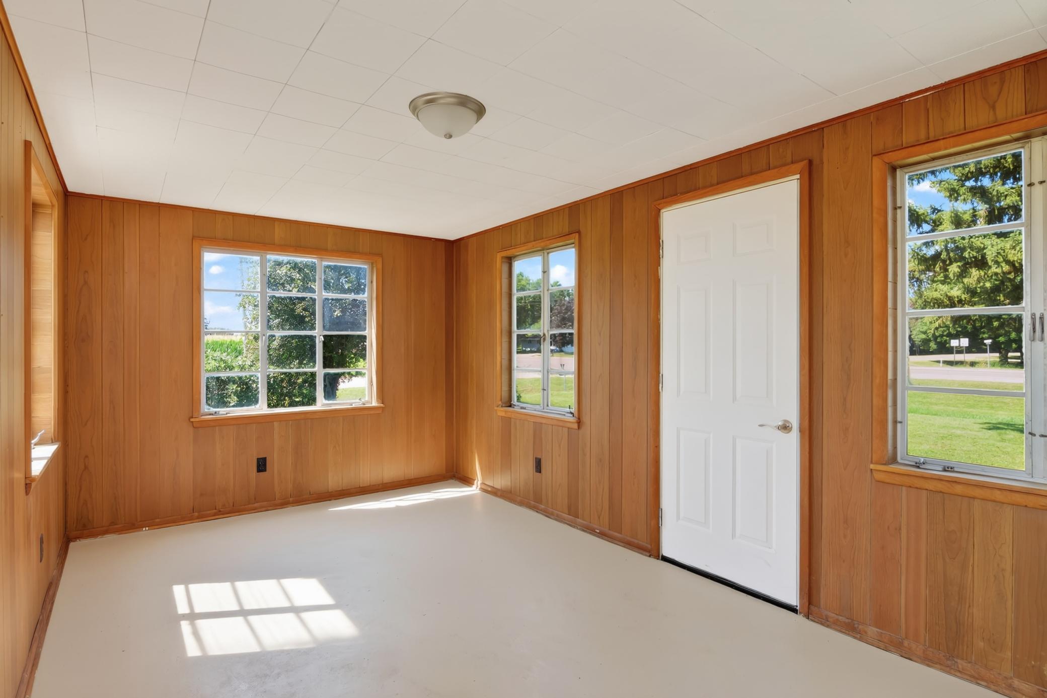 1304 130th Avenue Property Photo 11