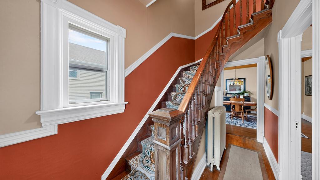 105 Kenilworth Avenue N Property Photo 20