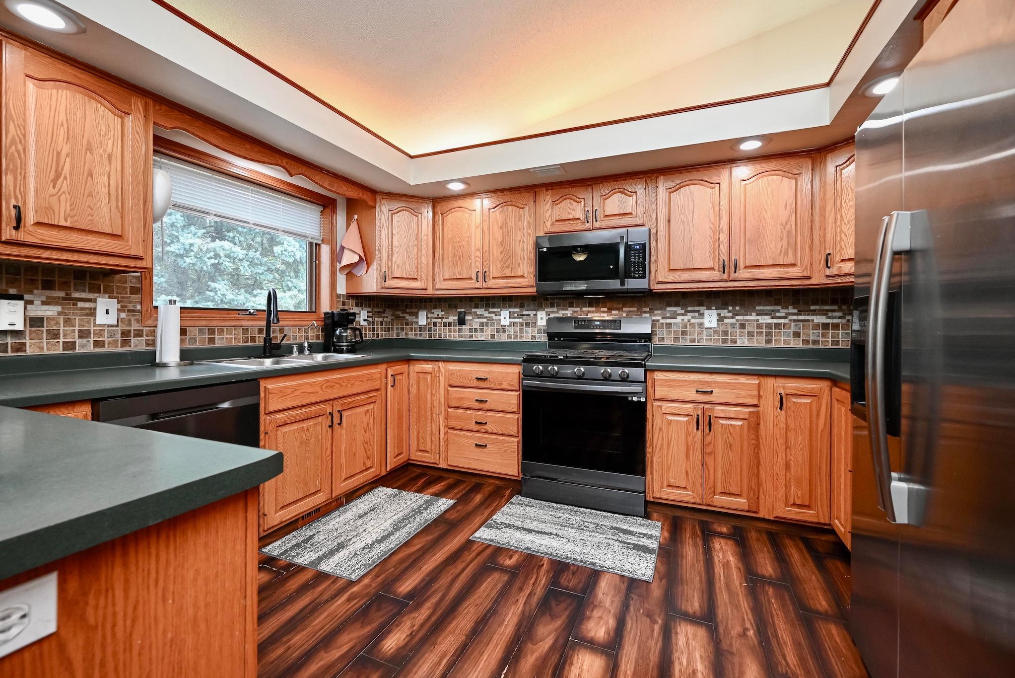 100 Benson Drive Property Photo 9