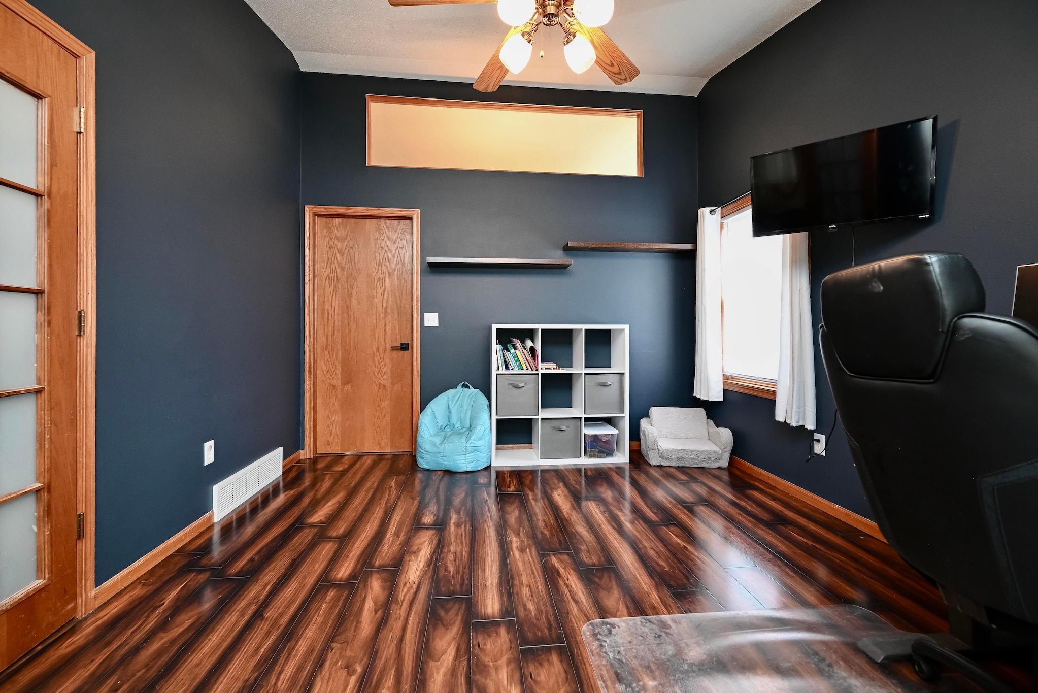 100 Benson Drive Property Photo 10