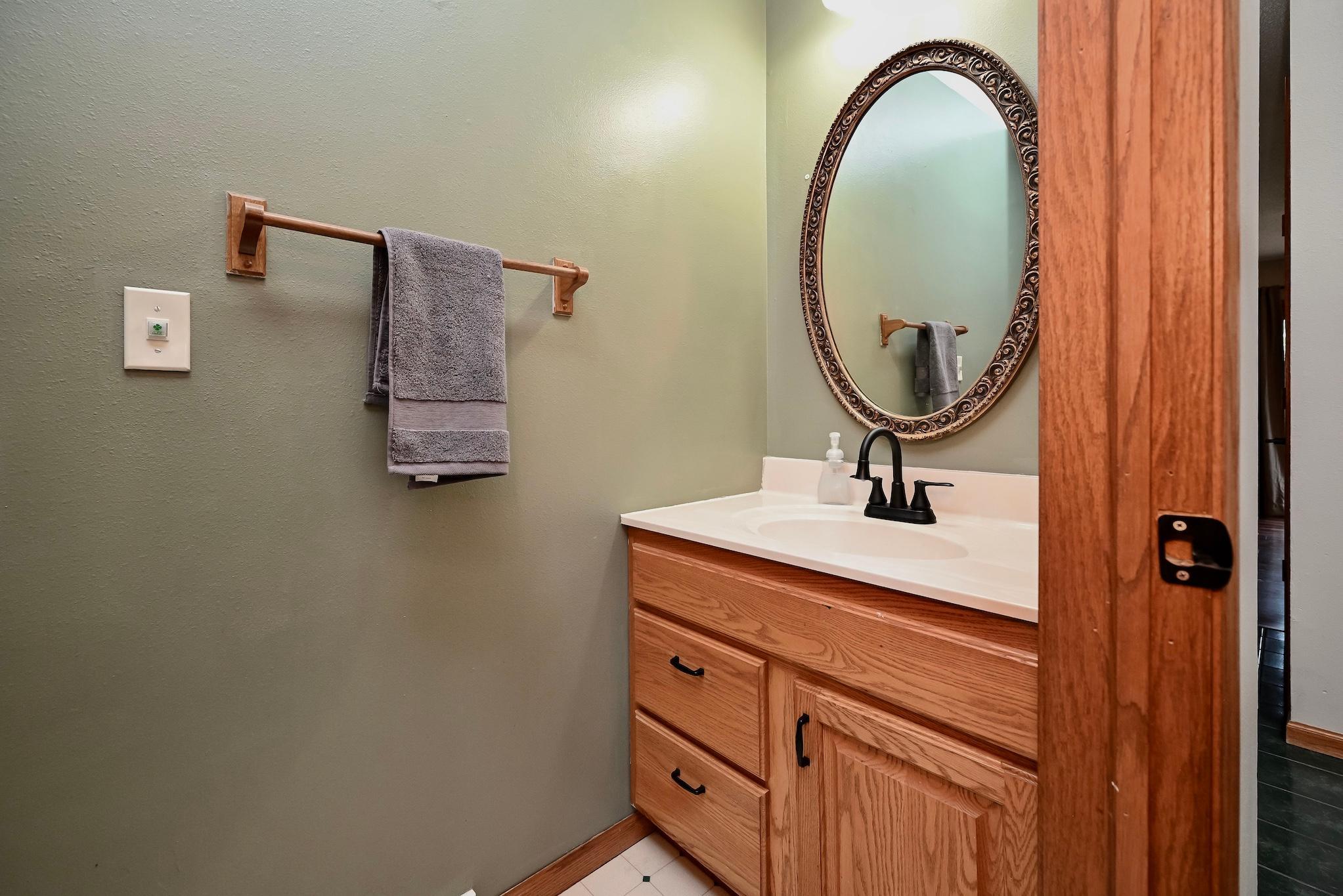 100 Benson Drive Property Photo 12