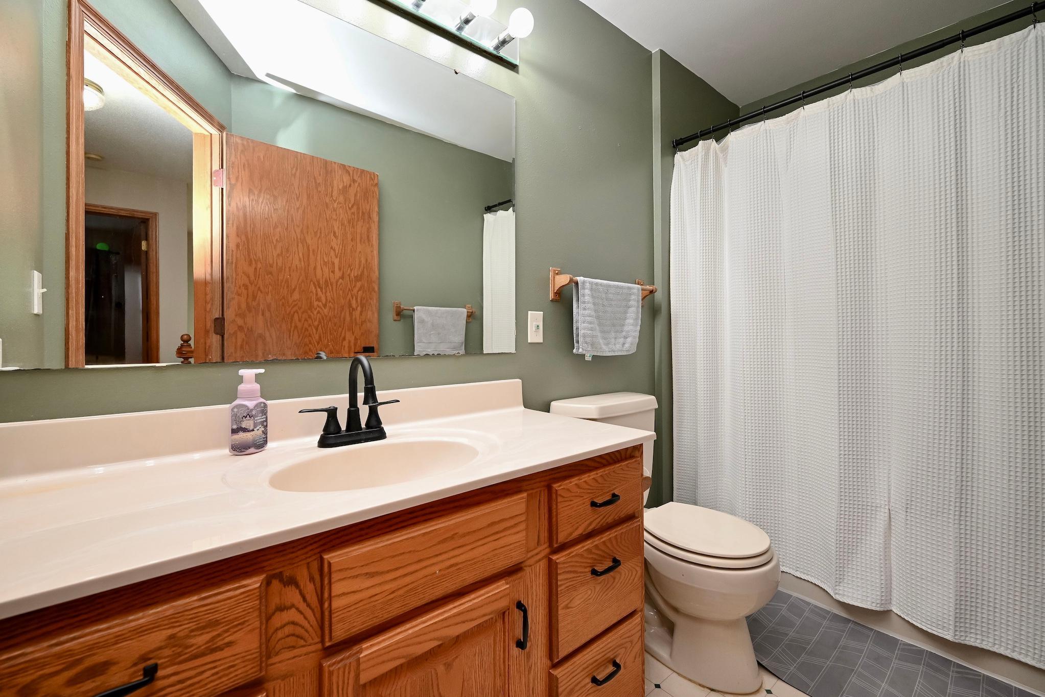 100 Benson Drive Property Photo 21