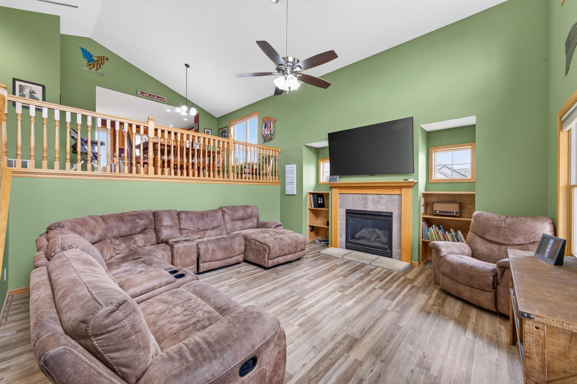 4858 382nd Drive Property Photo 5