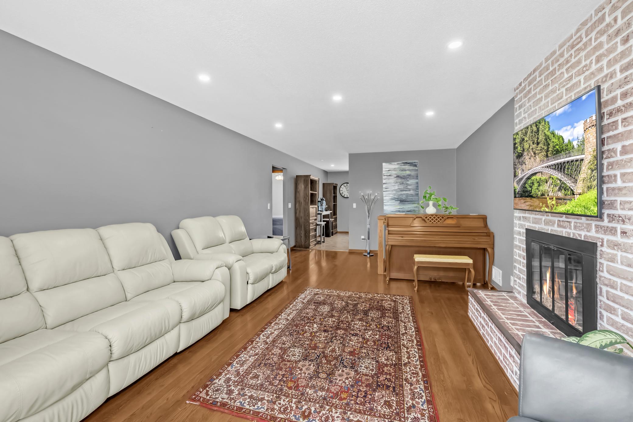 1738 Palisade Circle Property Photo 1