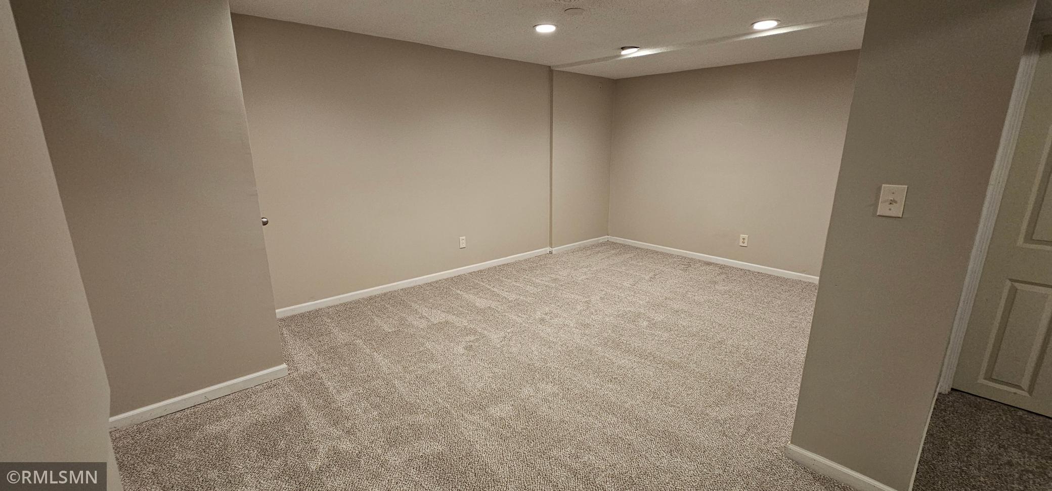 7399 Memory Lane Ne Property Photo 21
