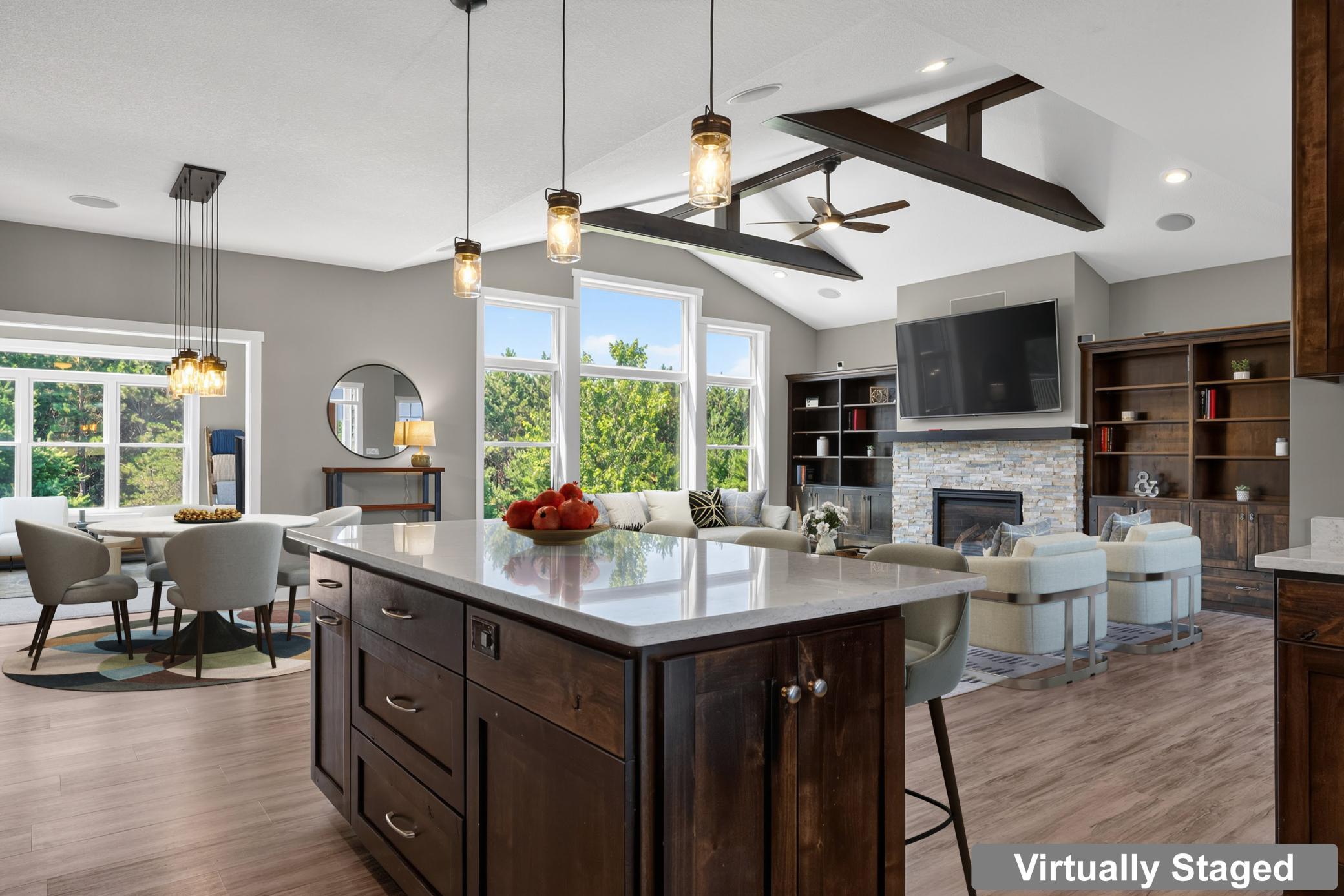5490 College View Road E Property Photo 20