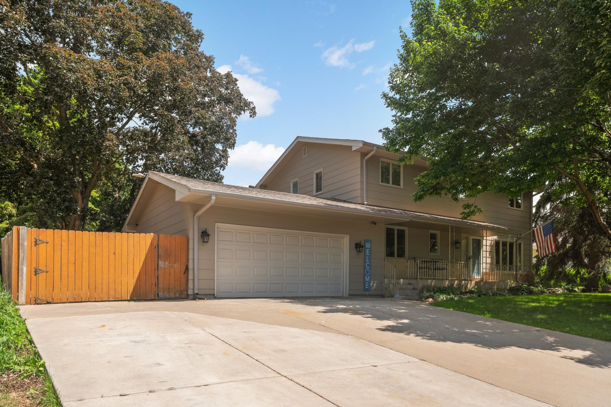 13513 Colfax Avenue S Property Photo 1