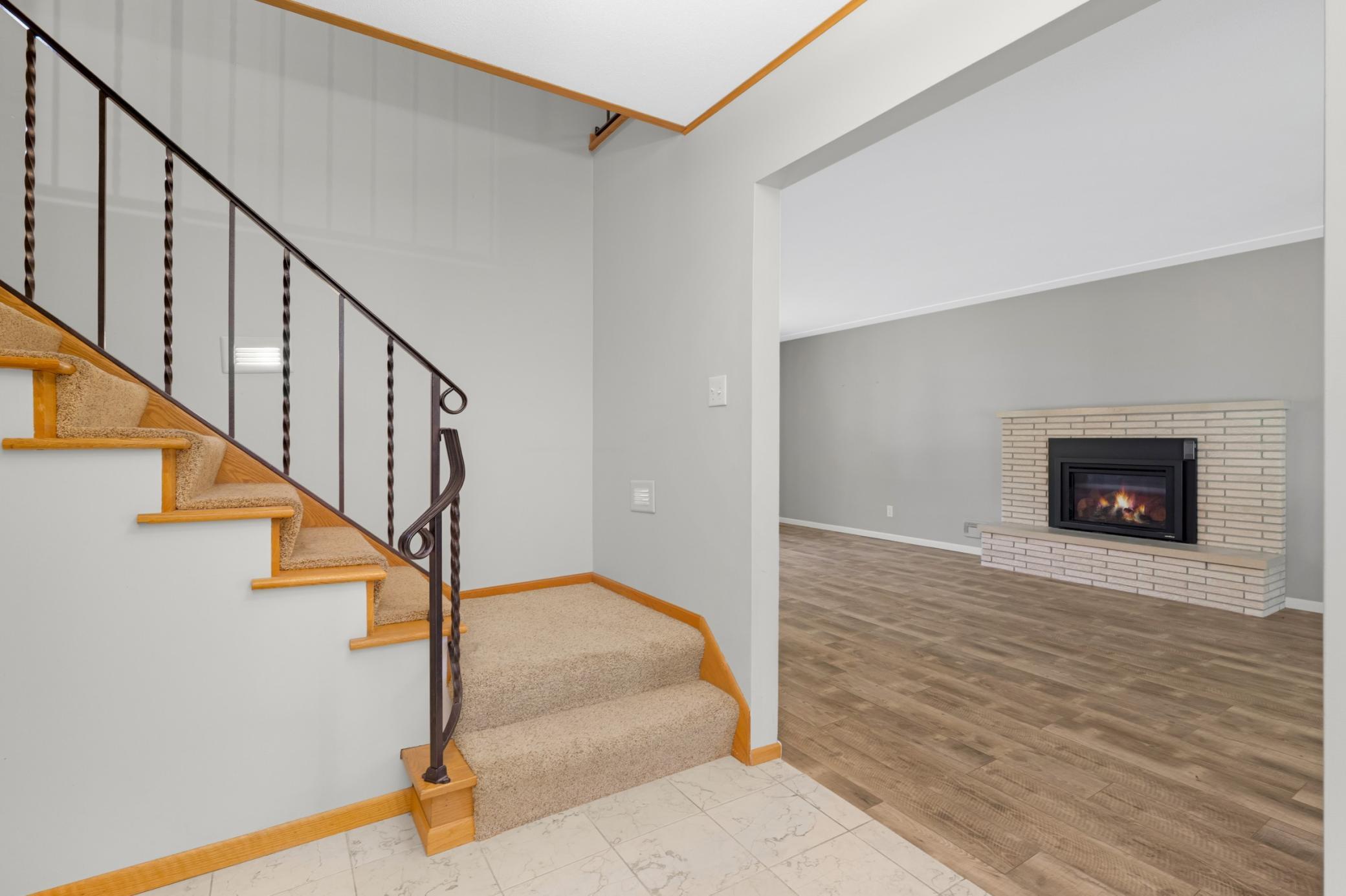 13513 Colfax Avenue S Property Photo 3
