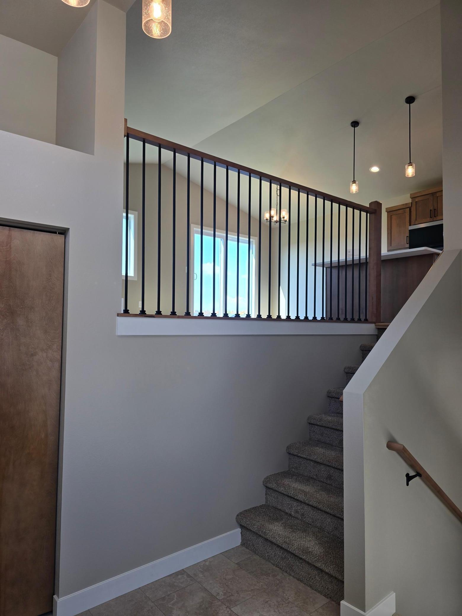 6727 Joseph Street Property Photo 2