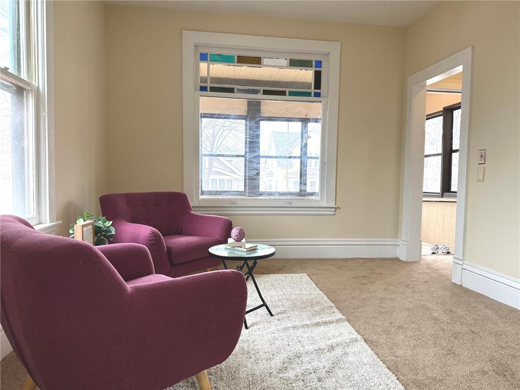 869 Lawson Avenue E Property Photo 5