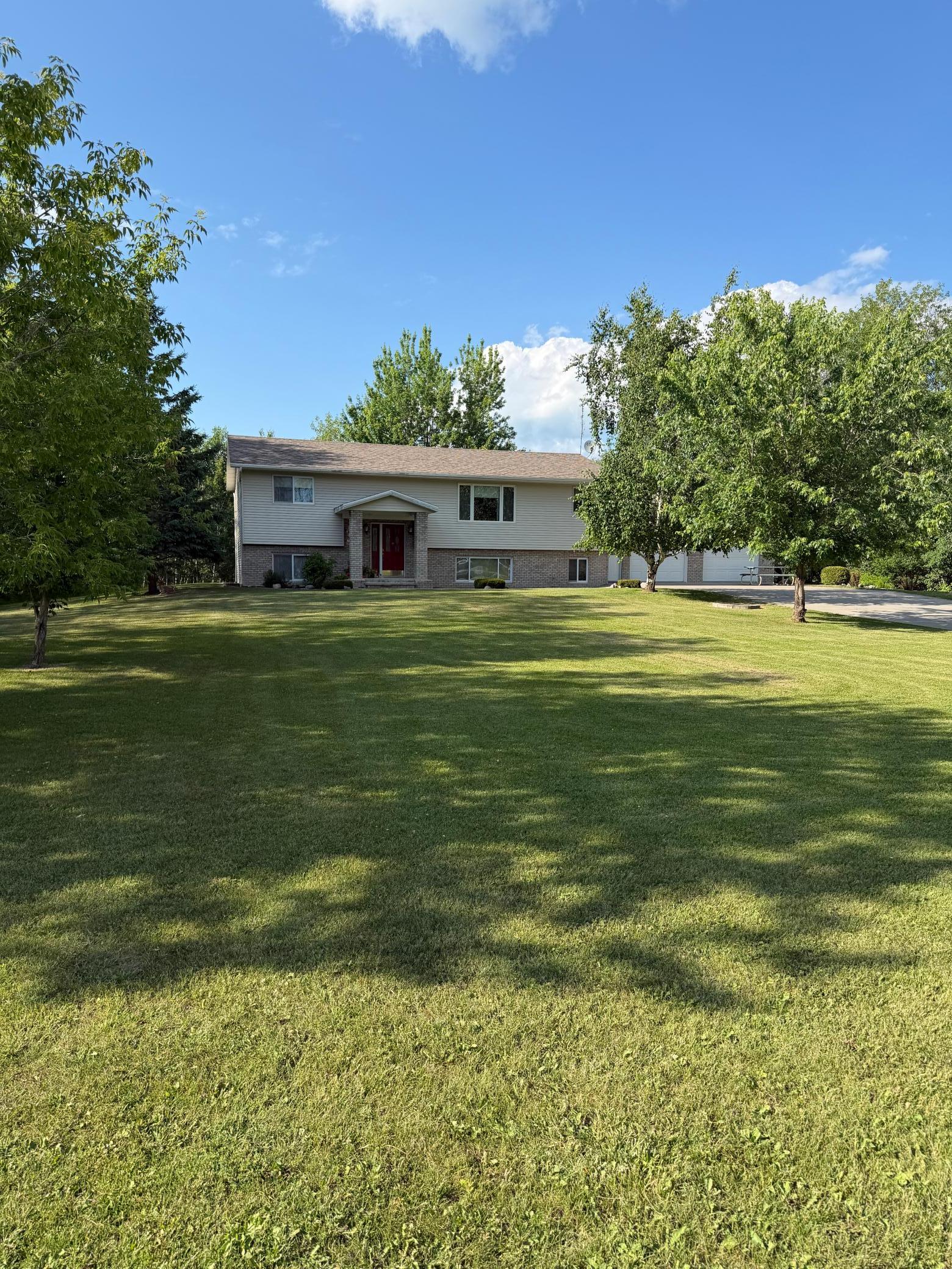 34063 310th Street Property Photo 2