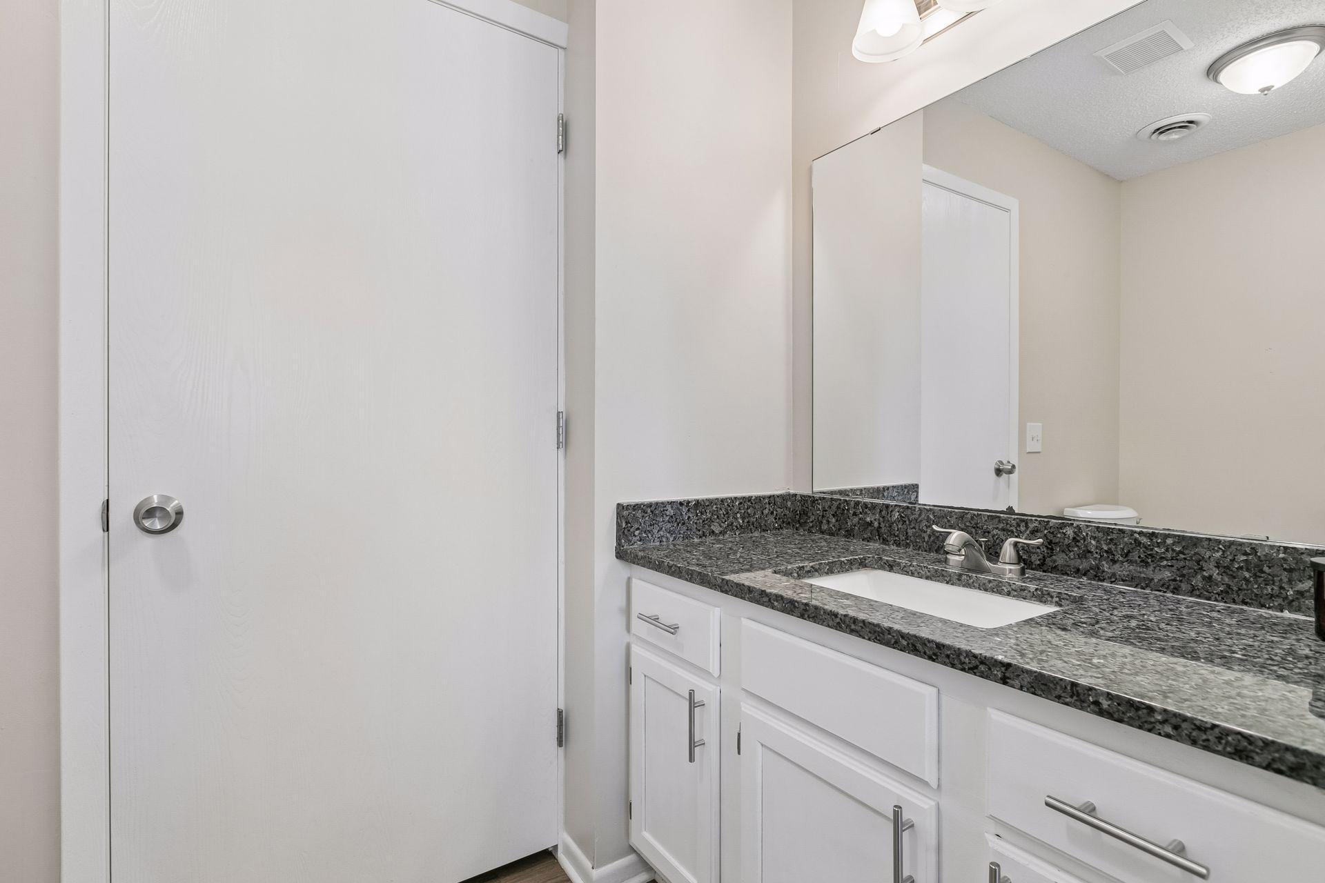 6260 Magda Drive B Property Photo 15