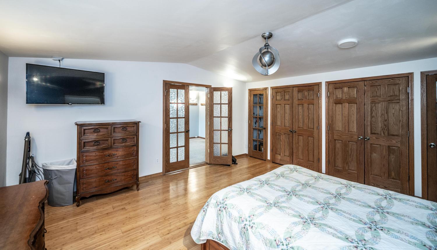 18166 Faribault Boulevard Property Photo 16