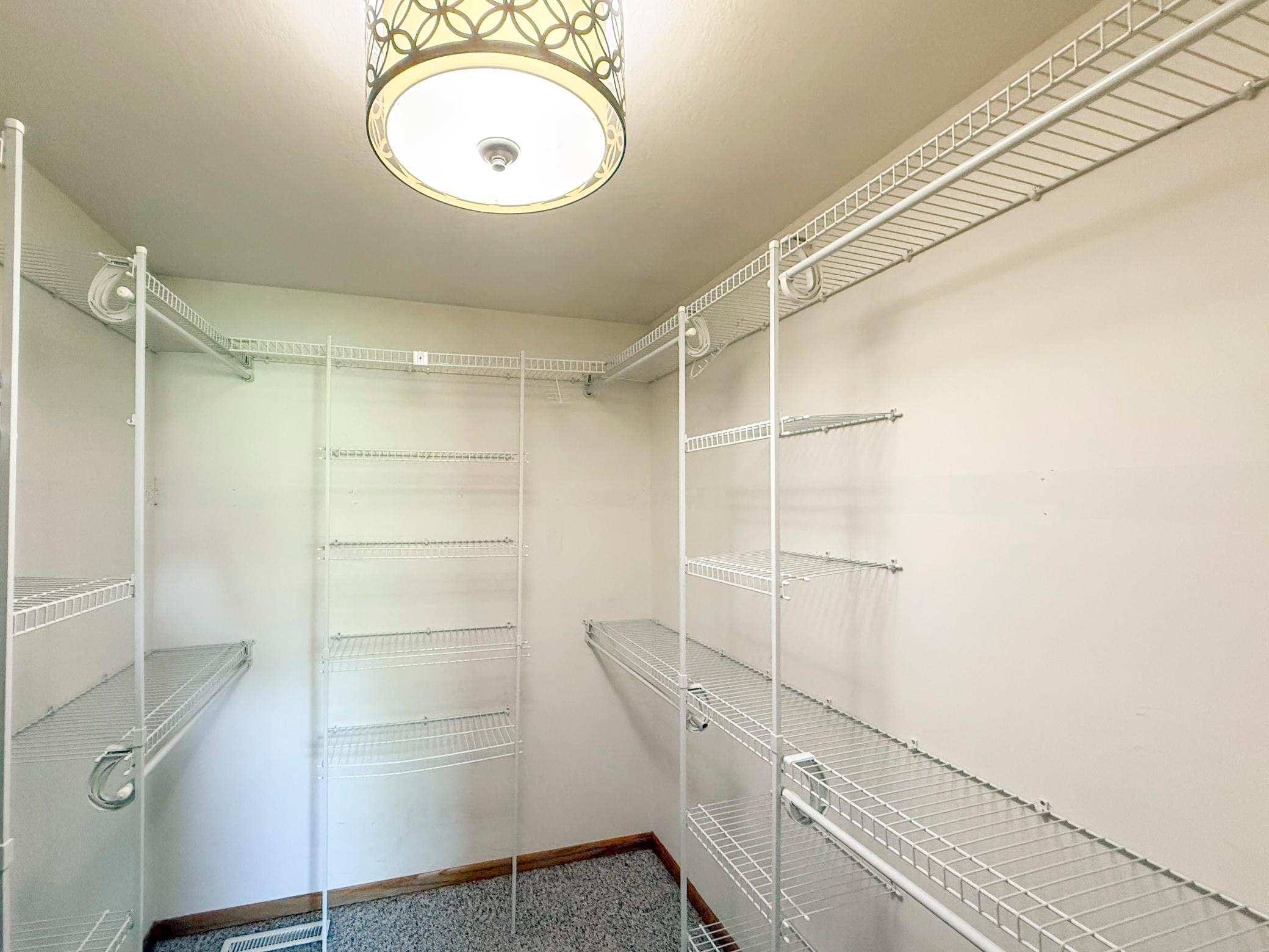 411 Waterview Lane Nw Property Photo 18
