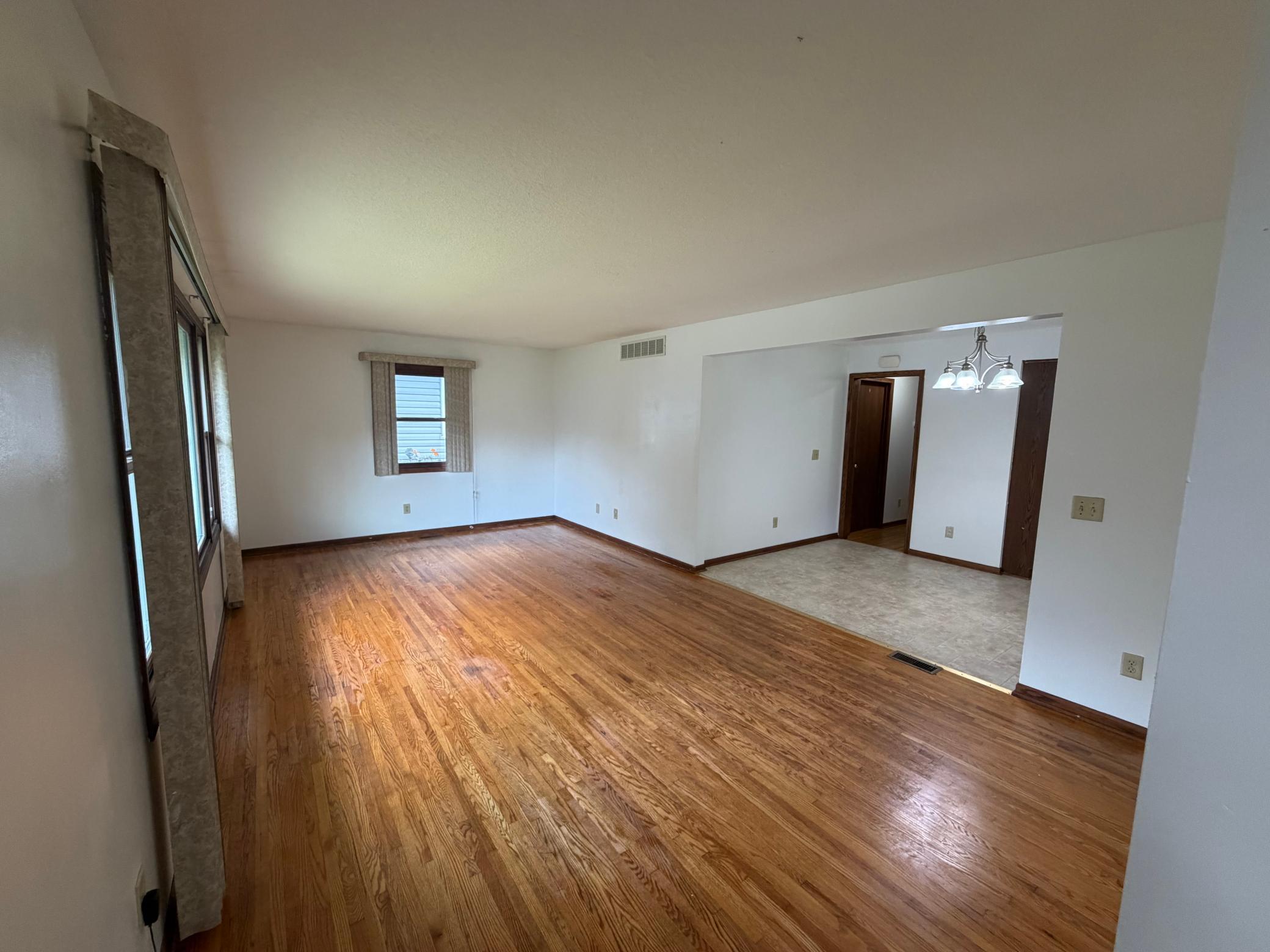2140 Bush Avenue E Property Photo 7