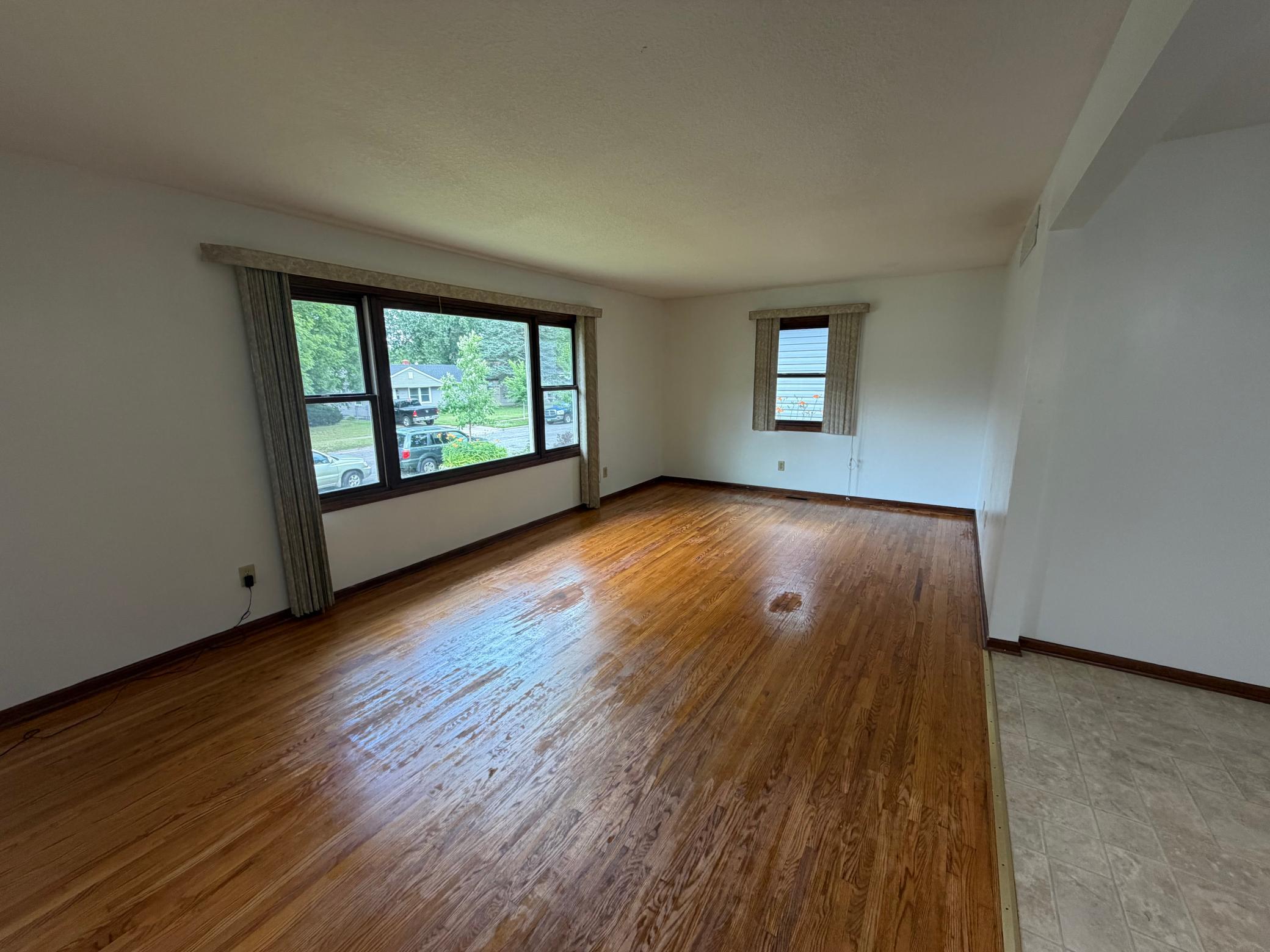 2140 Bush Avenue E Property Photo 8
