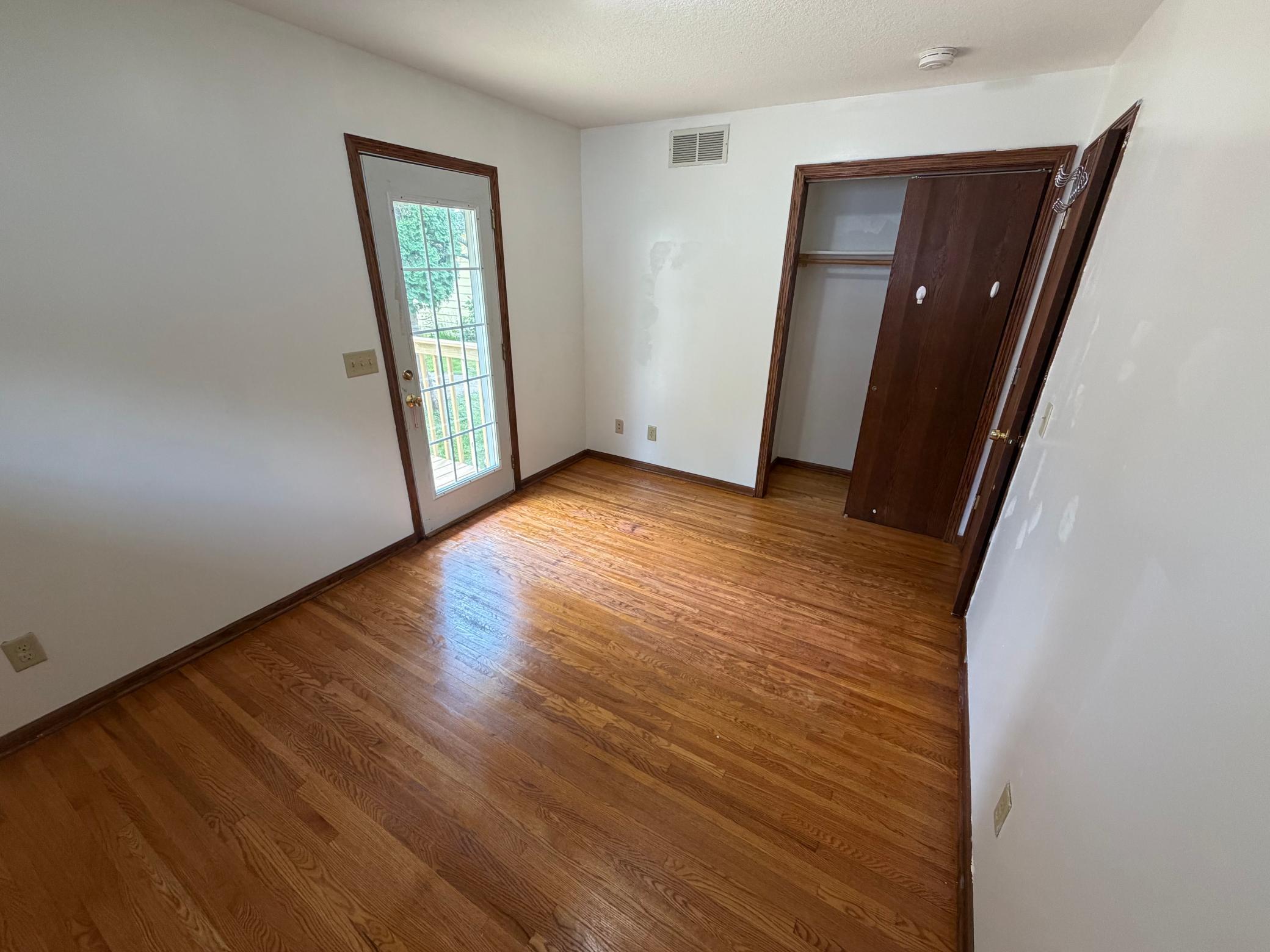 2140 Bush Avenue E Property Photo 13