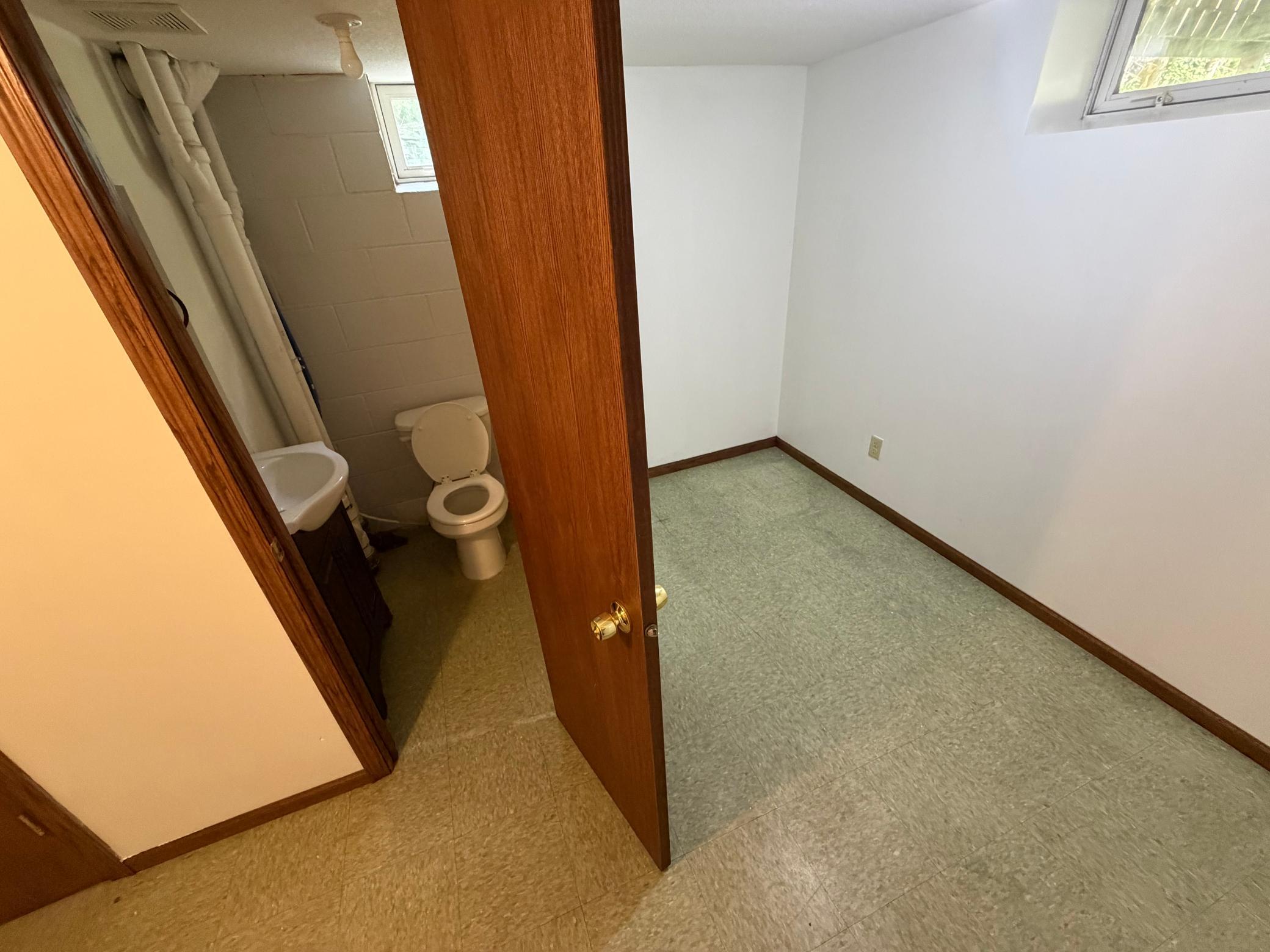 2140 Bush Avenue E Property Photo 20