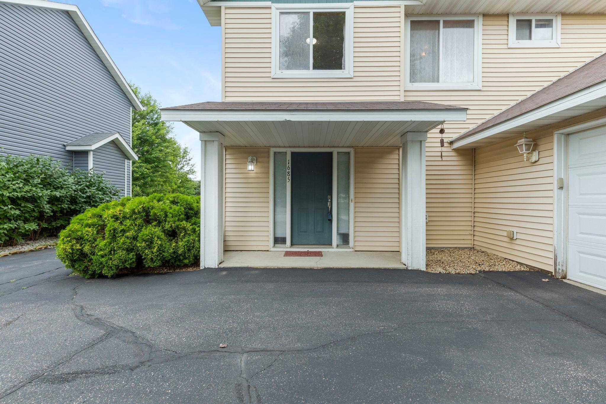 1685 Philipp Way Property Photo 2