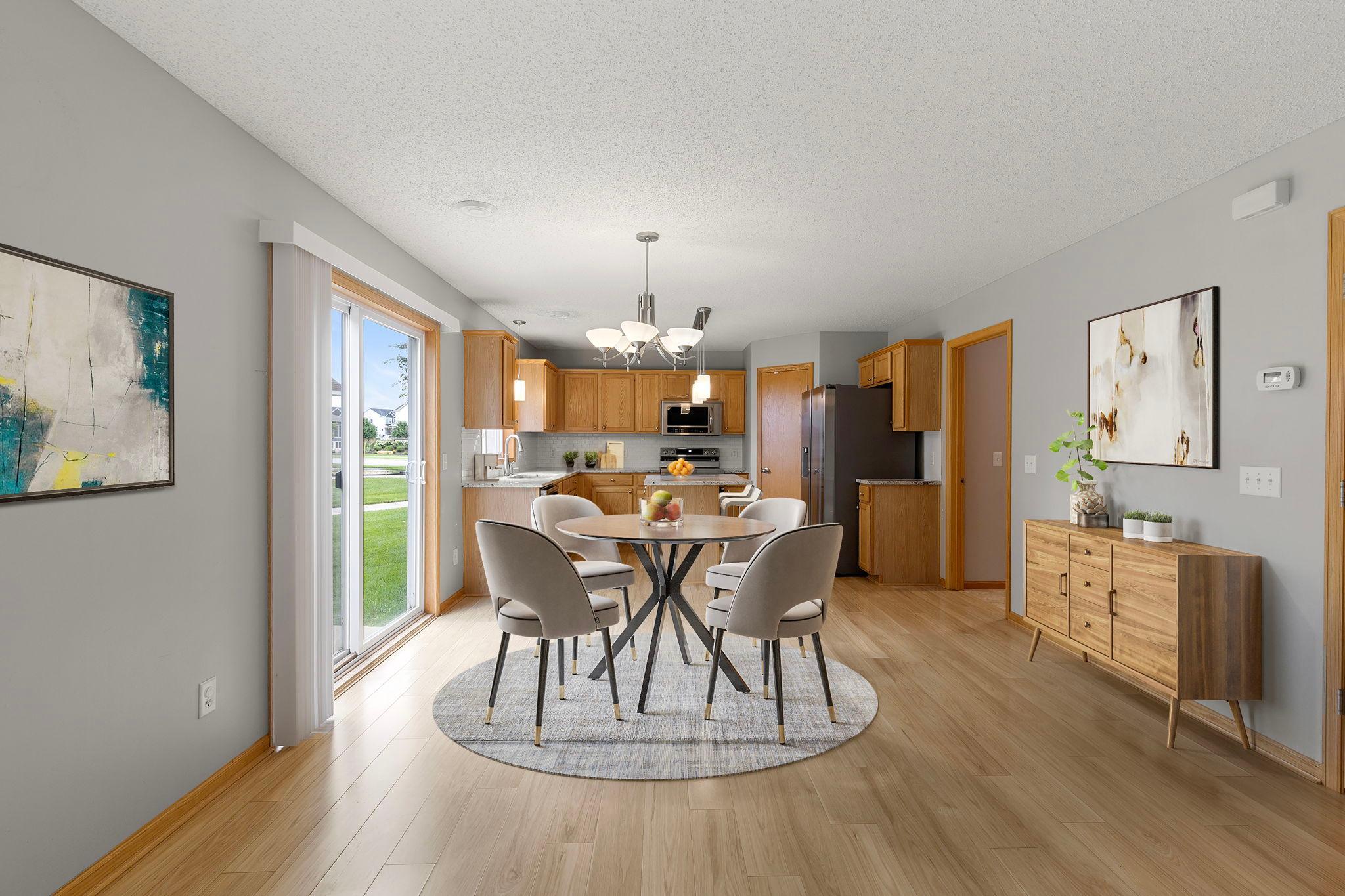 1685 Philipp Way Property Photo 3