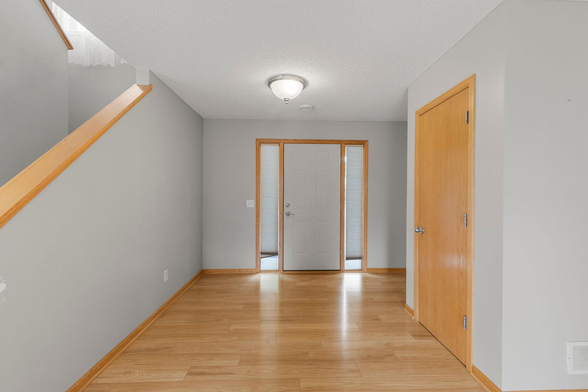 1685 Philipp Way Property Photo 6