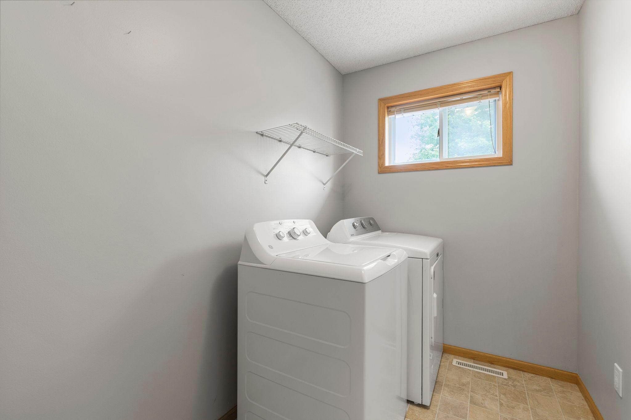 1685 Philipp Way Property Photo 29