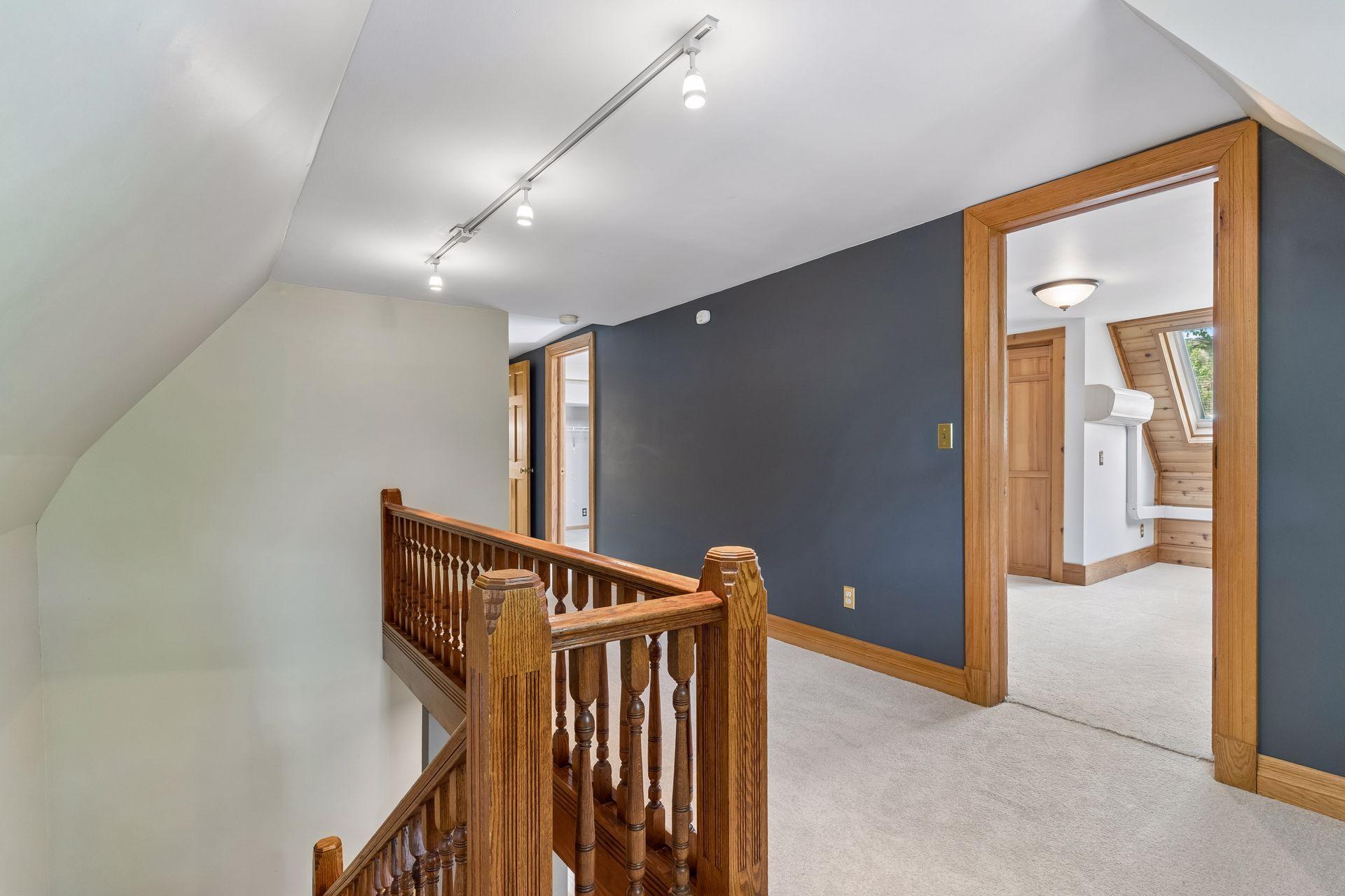 422 Laurel Avenue Property Photo 63