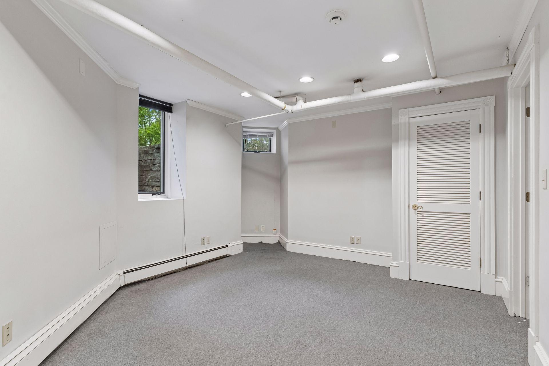 422 Laurel Avenue Property Photo 76