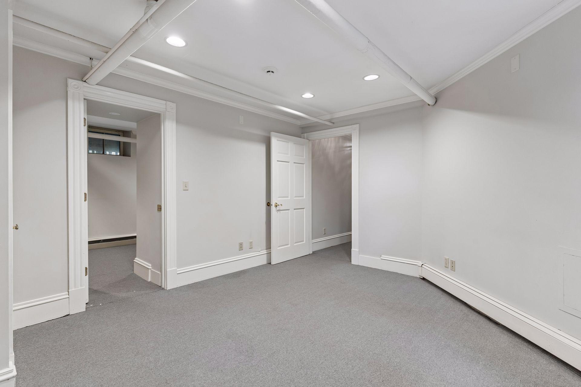 422 Laurel Avenue Property Photo 77