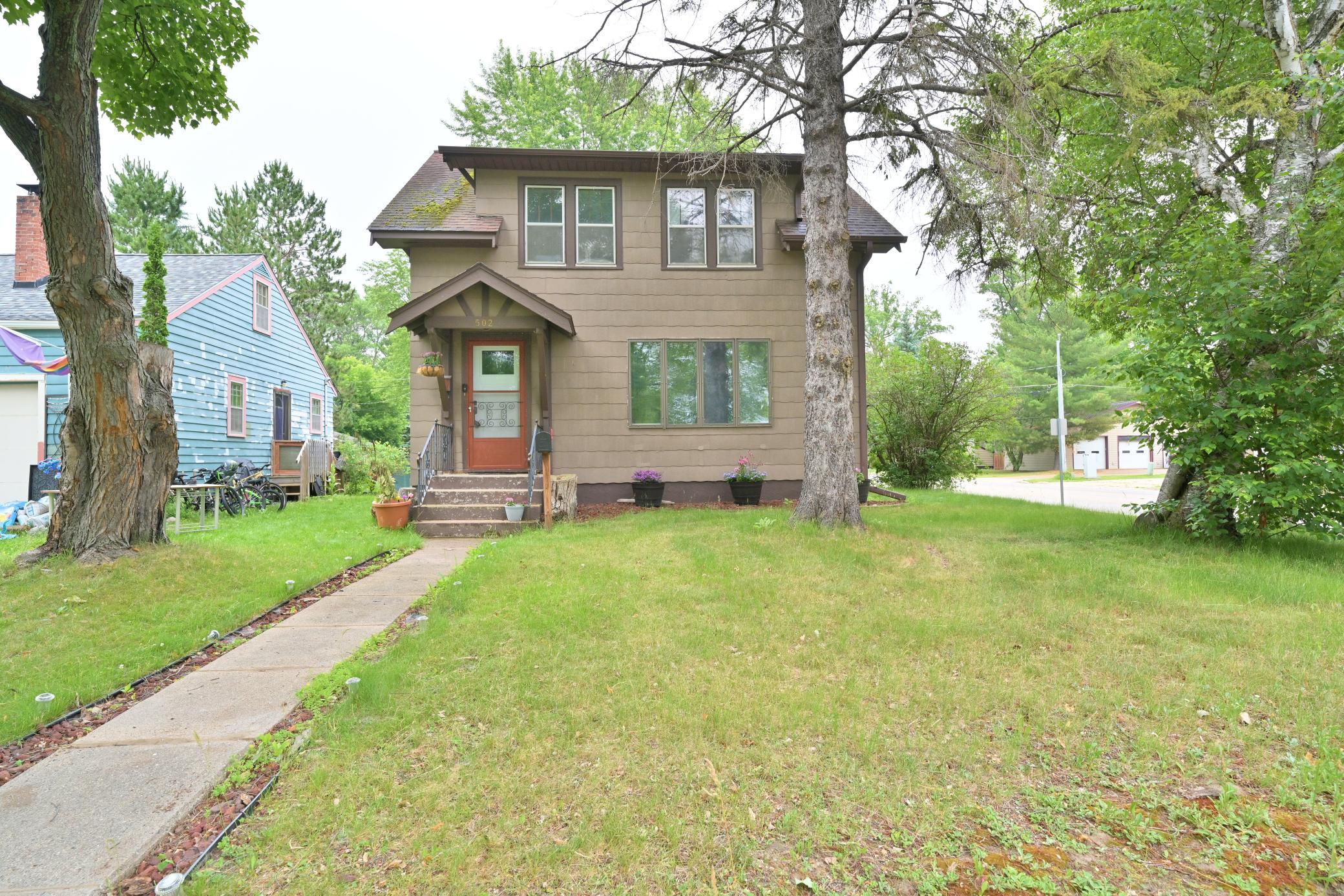 502 Ne 4th Avenue Property Photo 1