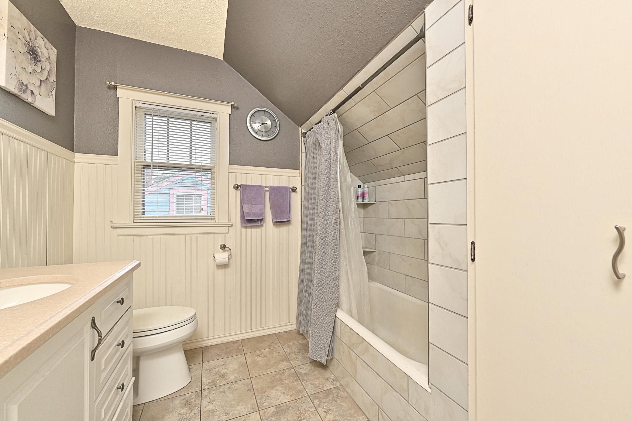 502 Ne 4th Avenue Property Photo 11
