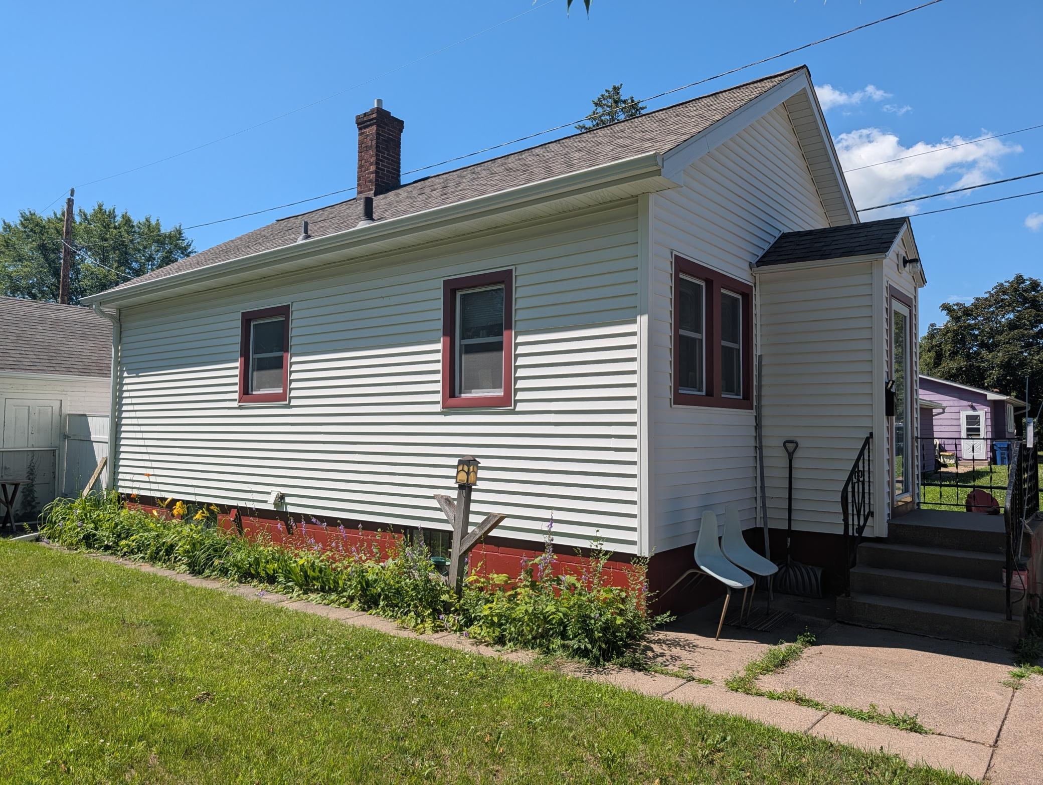 427 16th Avenue N Property Photo 12