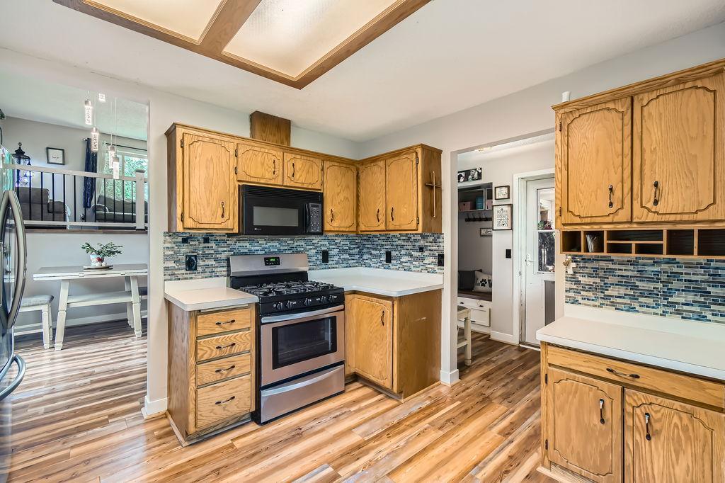 7236 Clear Ridge Property Photo 4