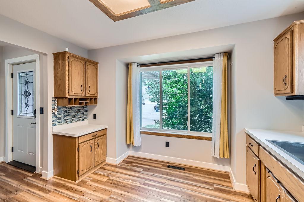 7236 Clear Ridge Property Photo 6