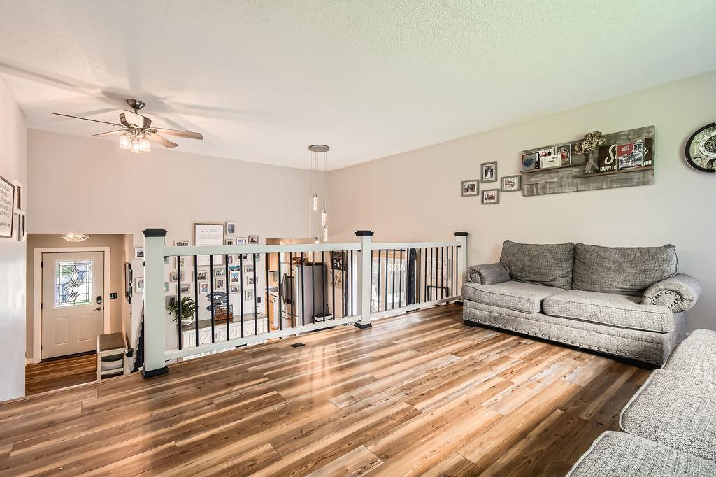 7236 Clear Ridge Property Photo 10