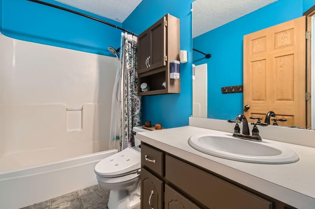 7236 Clear Ridge Property Photo 18