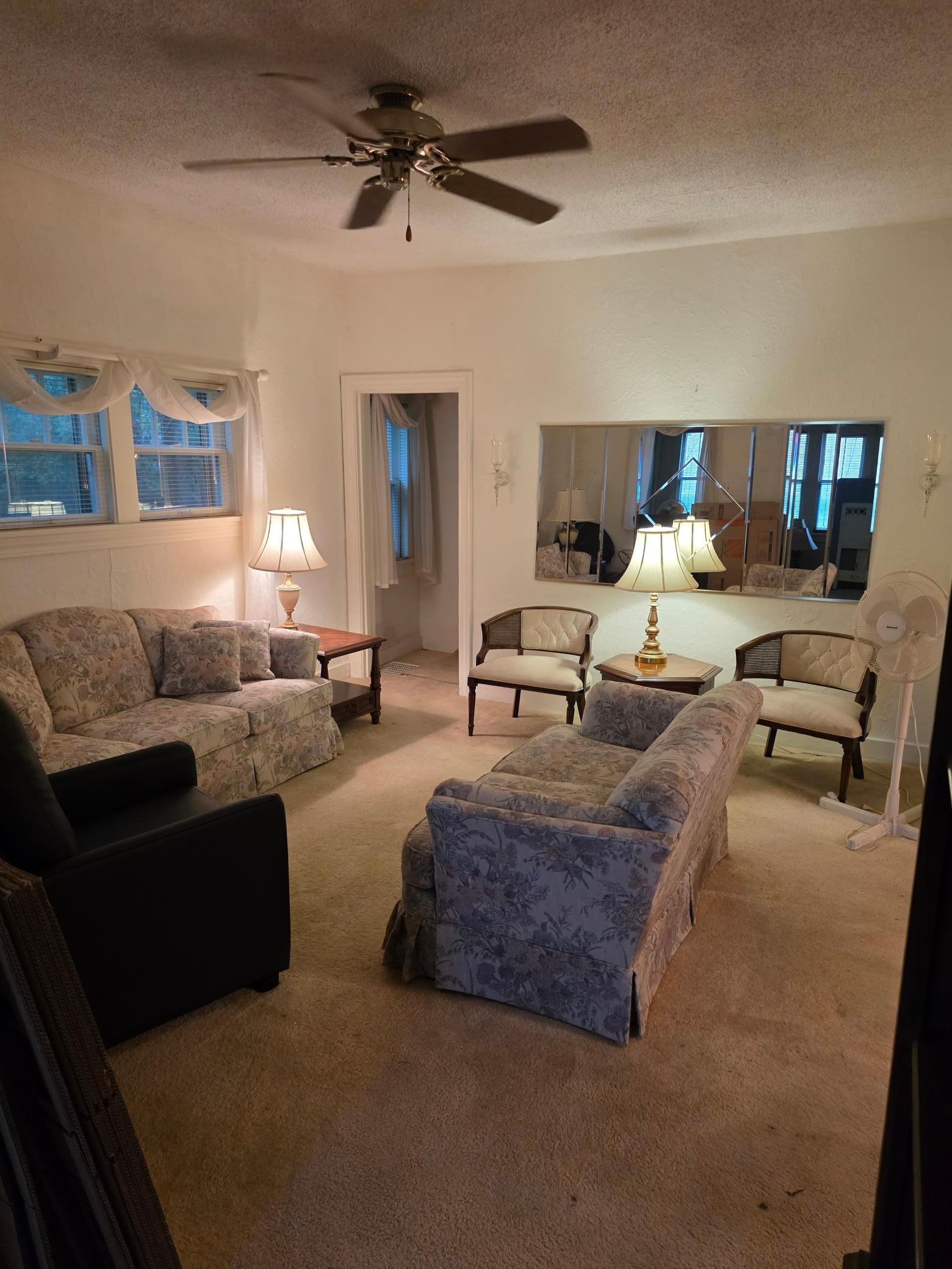 559 North Street Property Photo 7