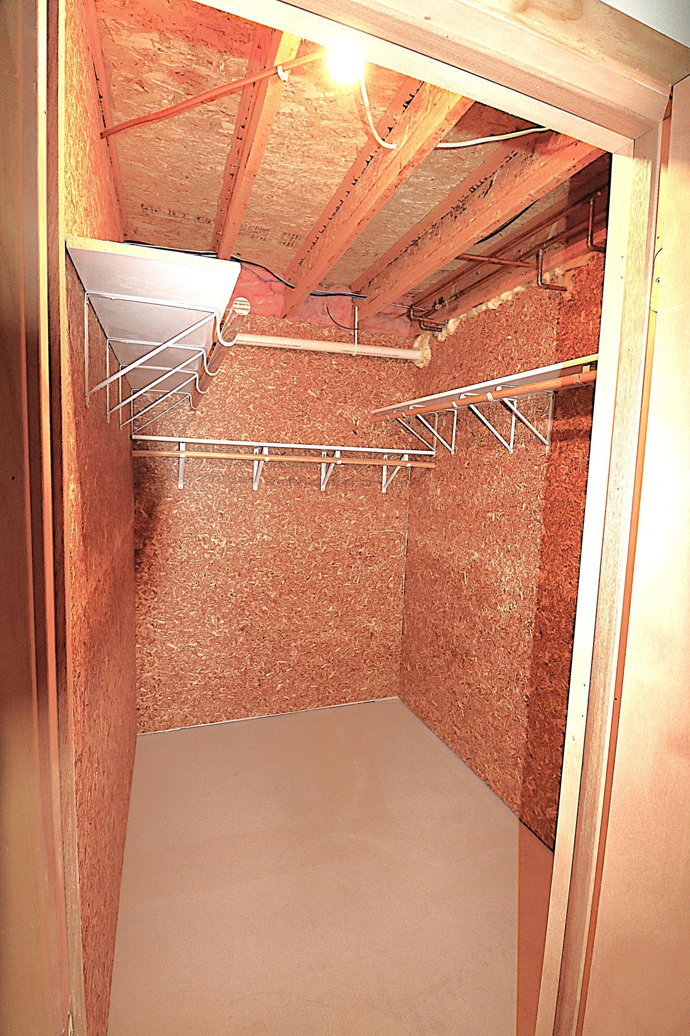 829 Autumn Way Property Photo 21