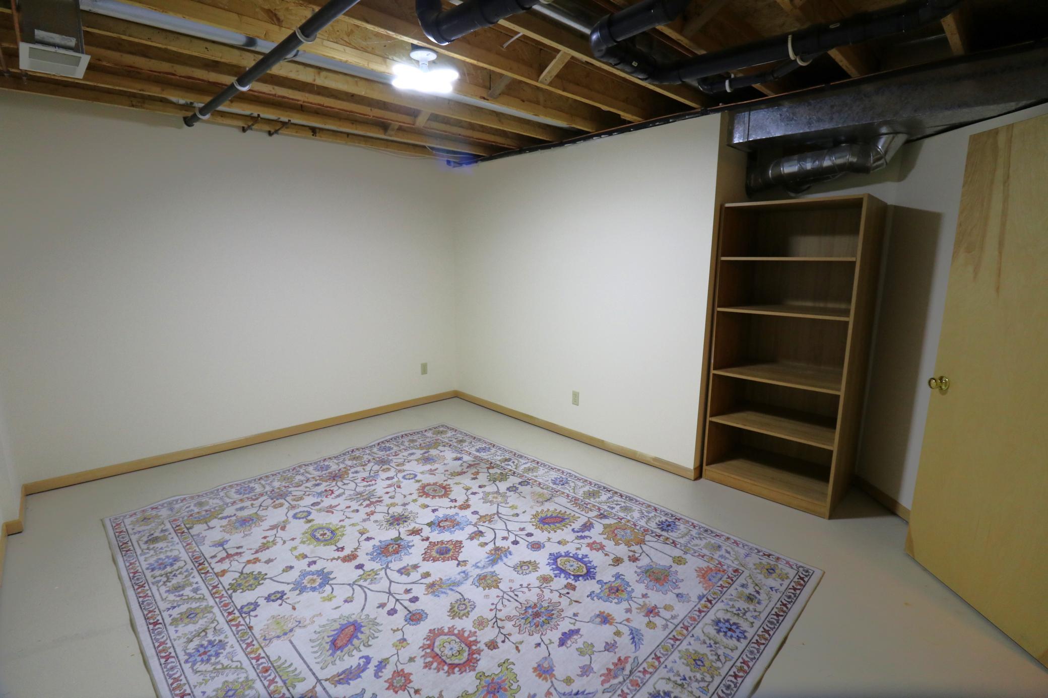 829 Autumn Way Property Photo 27