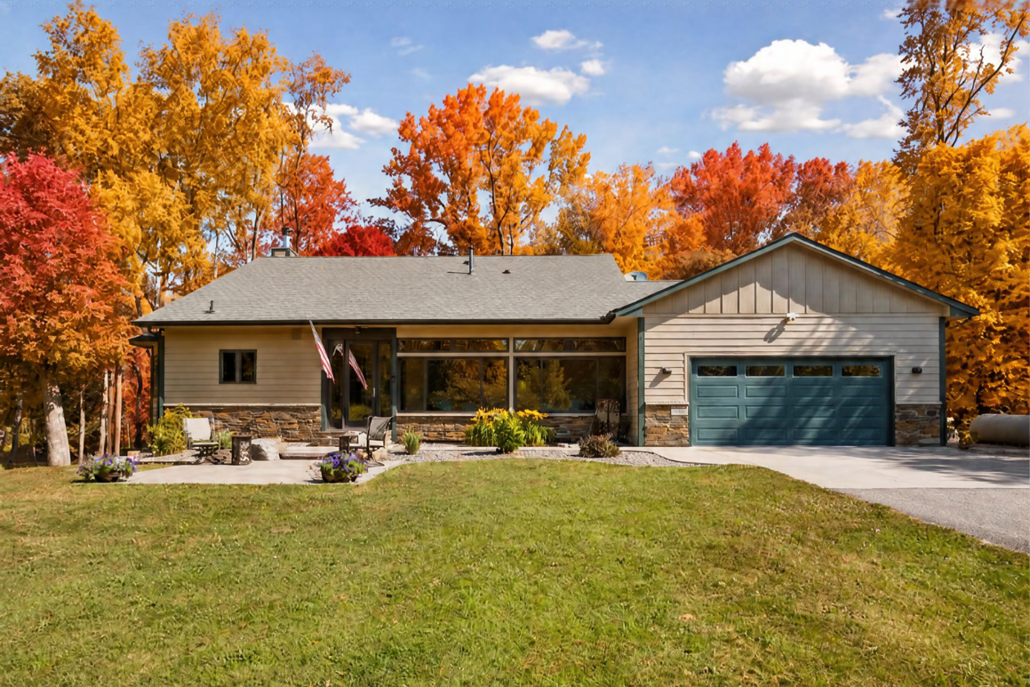 23120 Garrison Road Property Photo 1