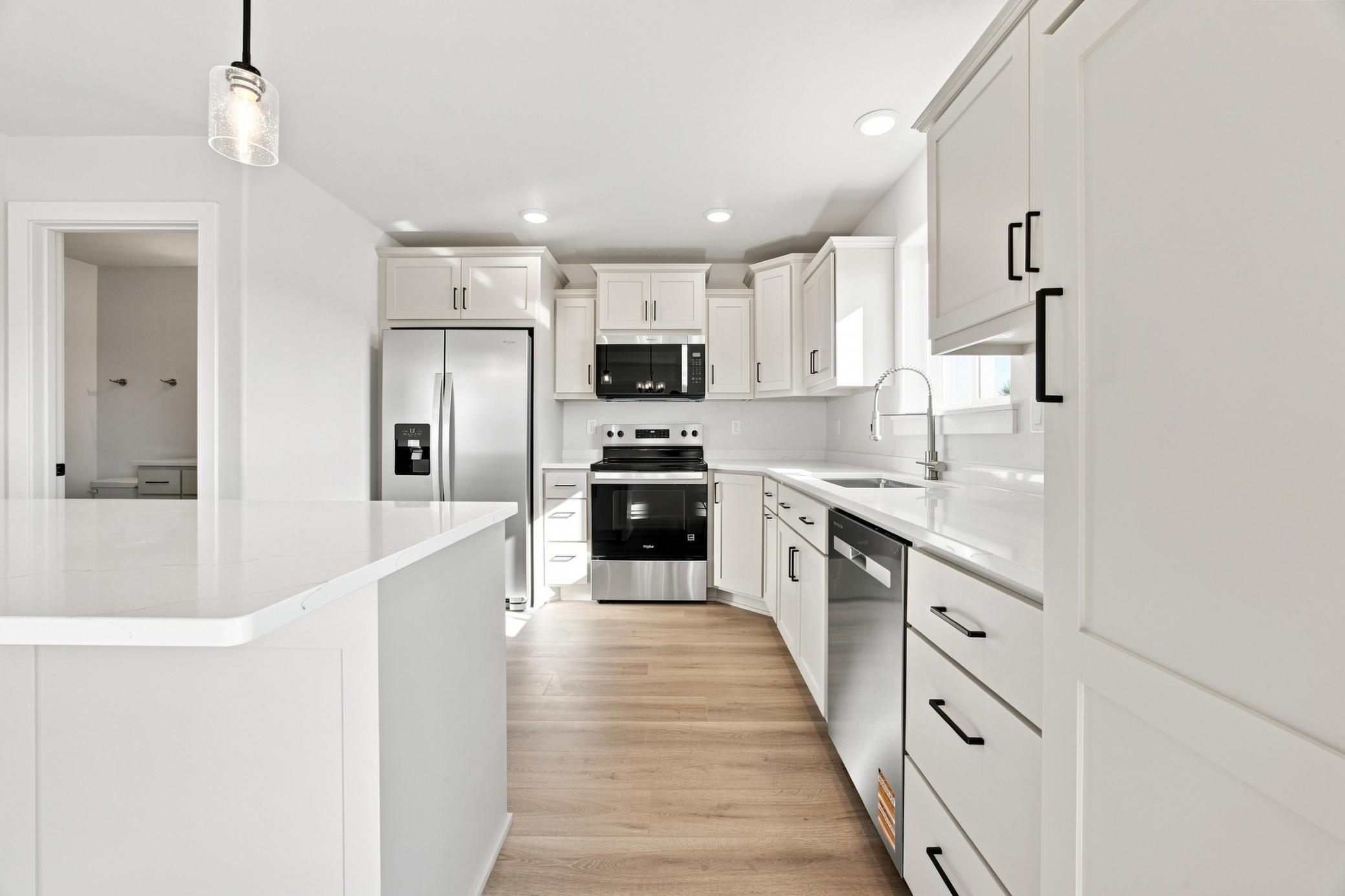 106 18th Street Ne Property Photo 8