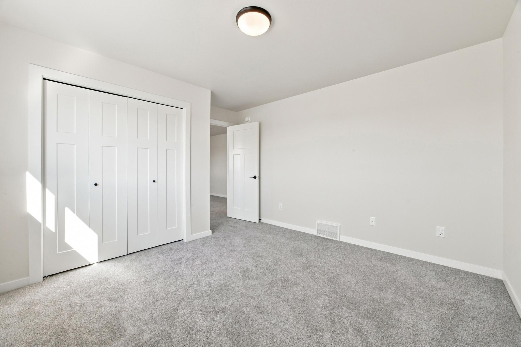 106 18th Street Ne Property Photo 19