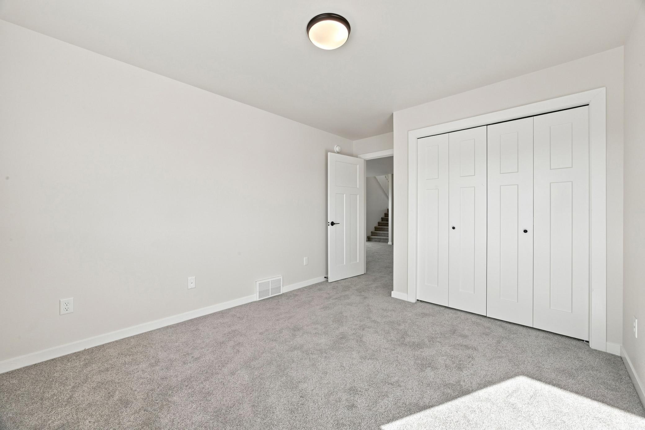 106 18th Street Ne Property Photo 21