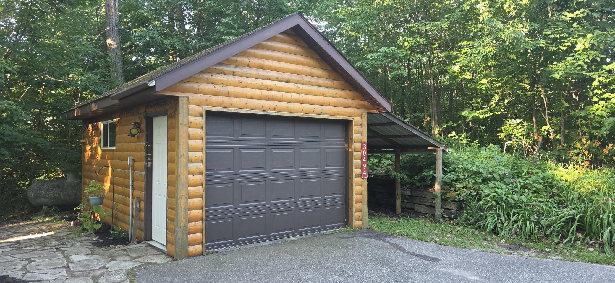 30494 White Pine Circle Property Photo 2