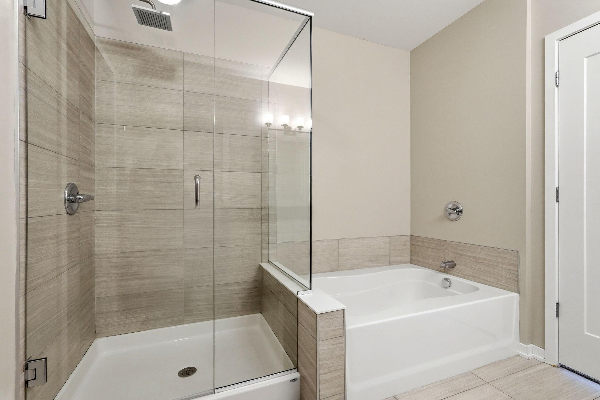 465 Nicollet Mall 2502 Property Photo 5