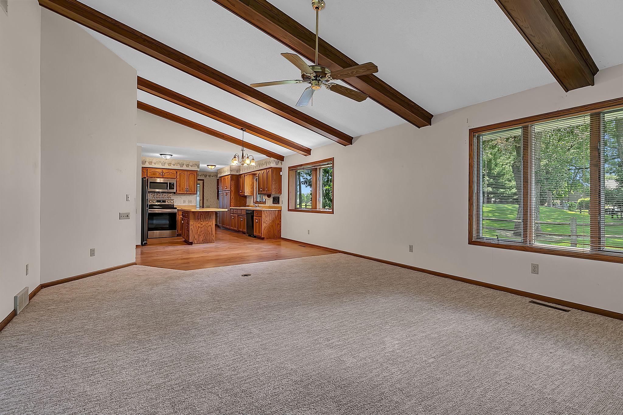 276 Waite Avenue S Property Photo 12