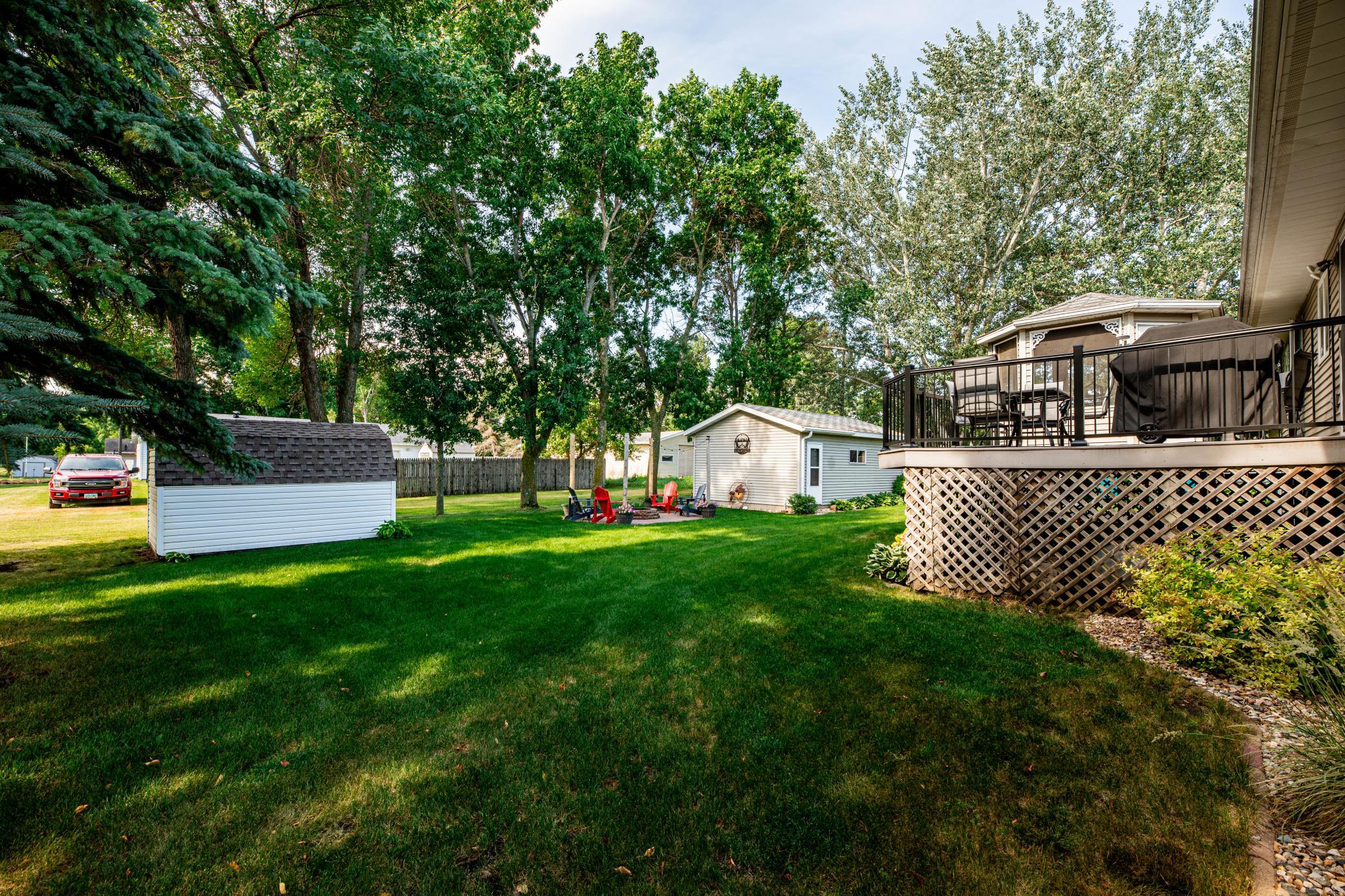 204 8th Avenue E Property Photo 7