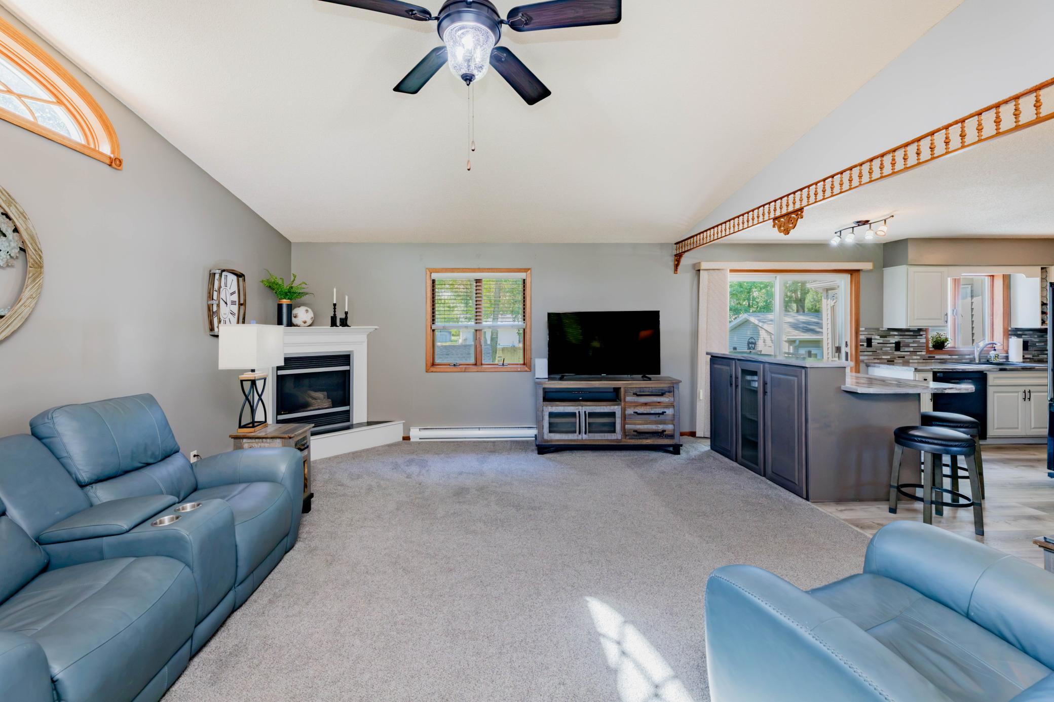 204 8th Avenue E Property Photo 37