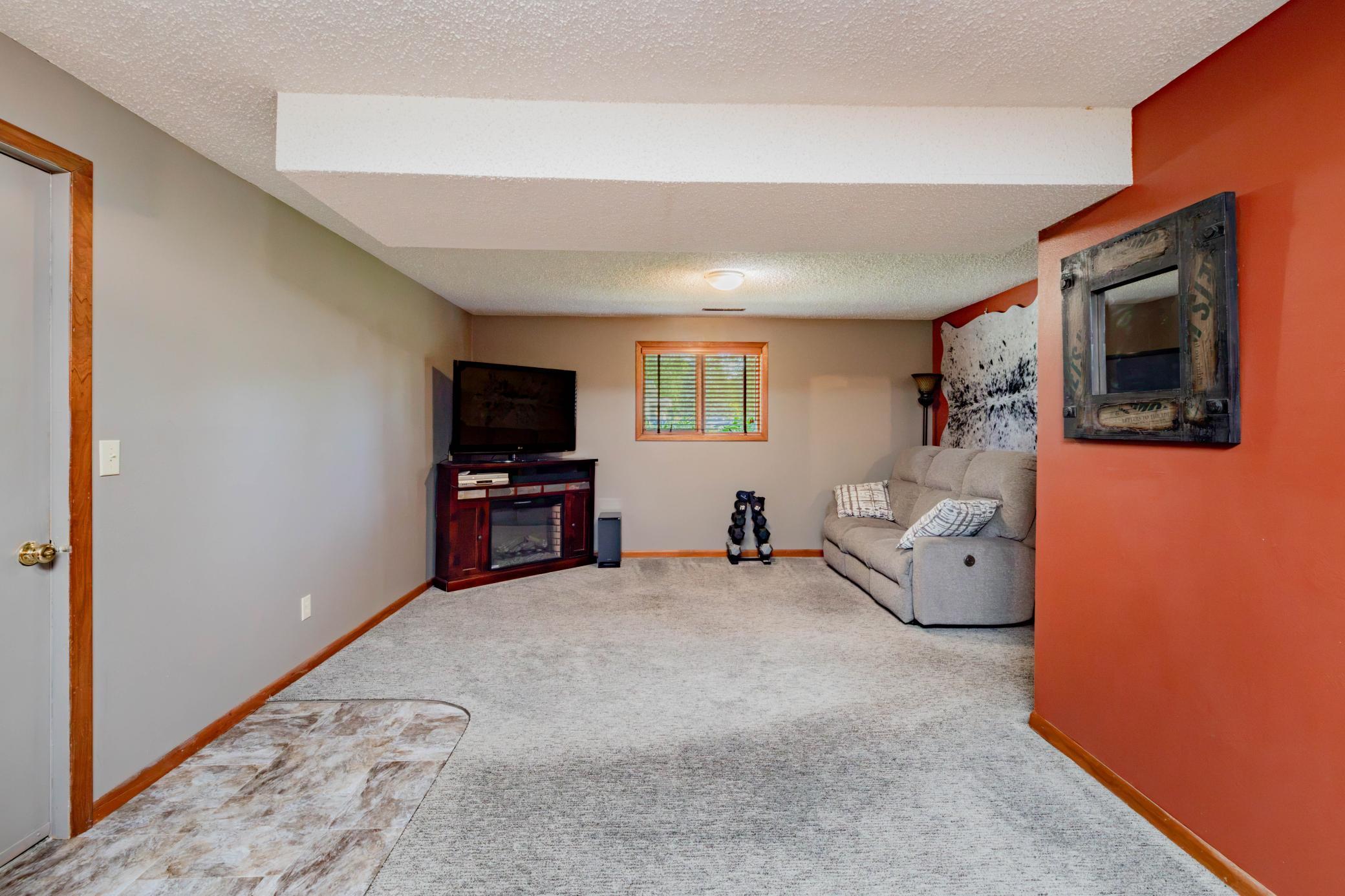 204 8th Avenue E Property Photo 45