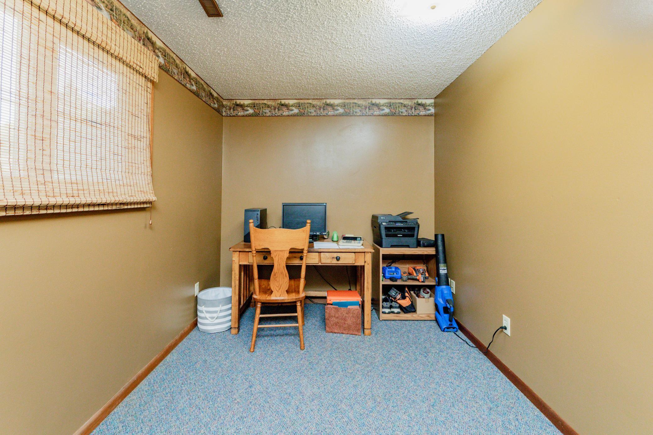 204 8th Avenue E Property Photo 48